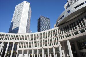 借金とローンの違いは何ですか？