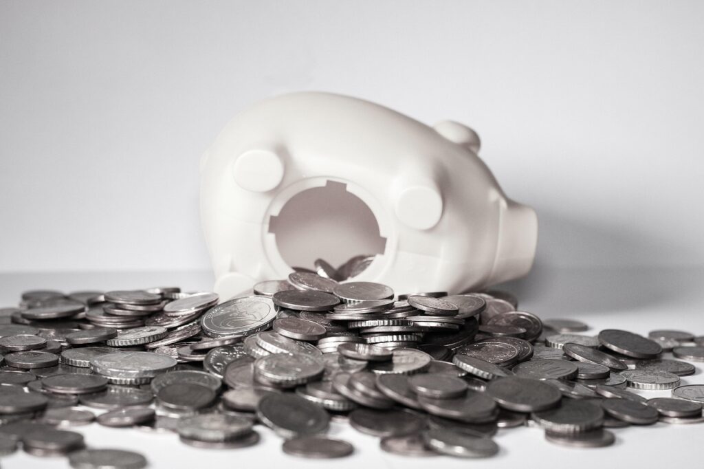 子どものための貯金箱の選び方は？