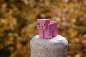 子供の貯金箱はいつから始めるべき？