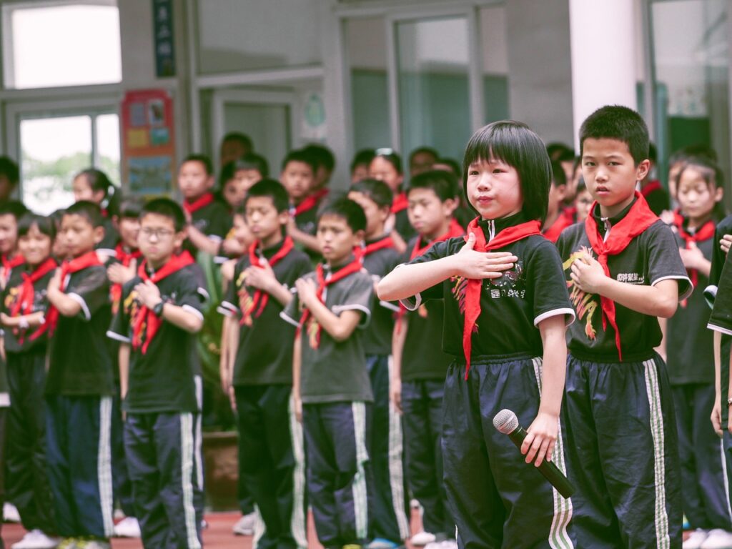 小学生が金銭感覚を身につけるための学び方は？