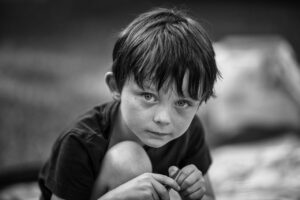子どもが欲しい物貯金を追わせるべきか、親の悩みとは？