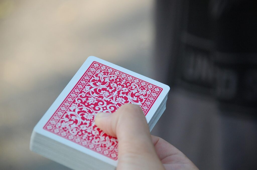 ファミリーレストランで予算実験をする方法とは？