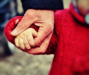 子どもにキャンペーンや詐欺に注意させるための効果的な方法は？