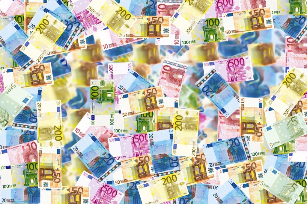 小学生のお金トラブルを友達とどう対策する？