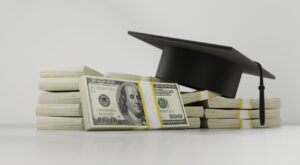 お金を使った教育の成功事例は？